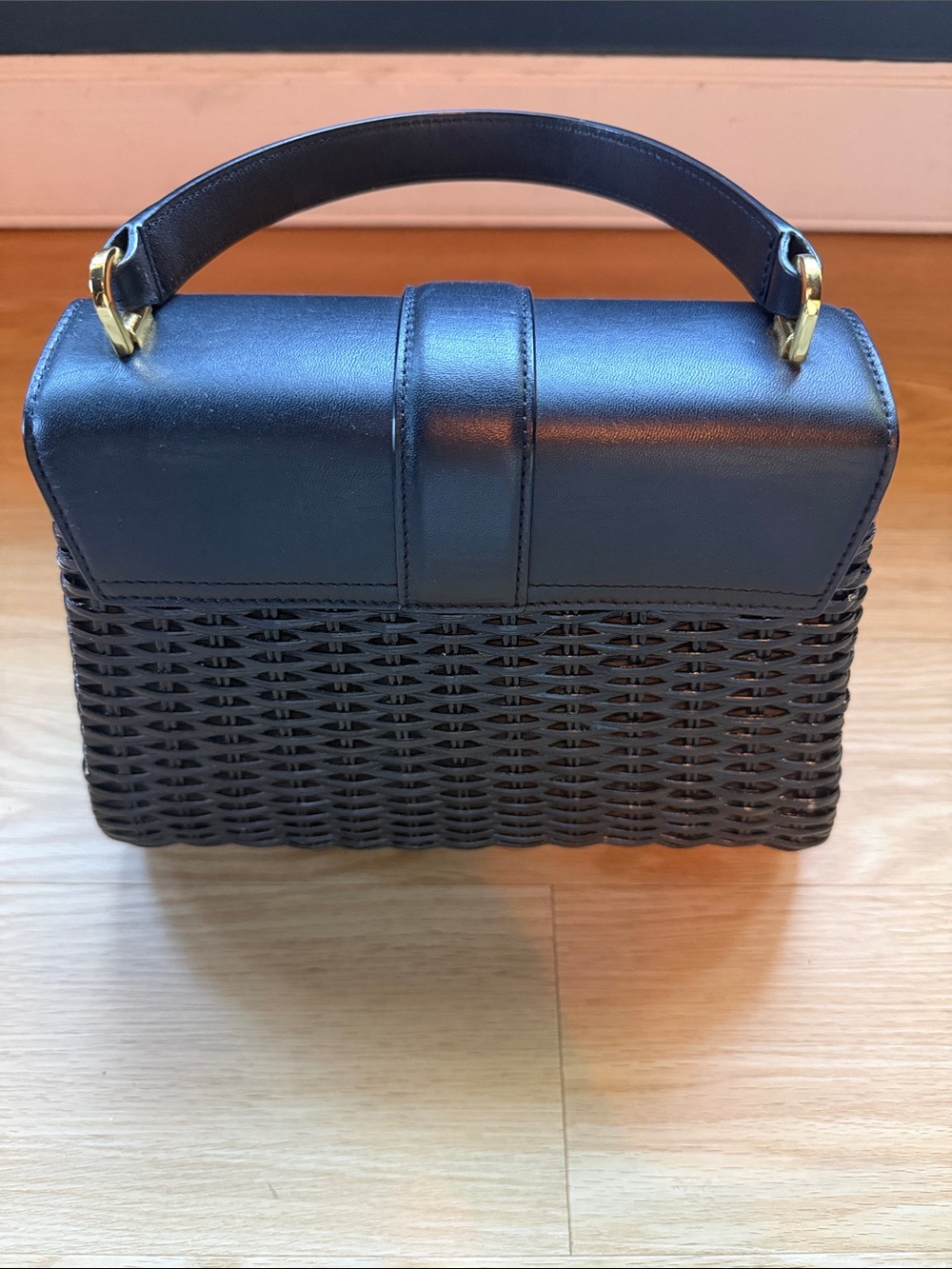 Veronica Beard black rattan and leather top handle w/ removable crossbody bag - Picture 2 of 8